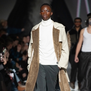 KAAS FW 20/21 Runway
