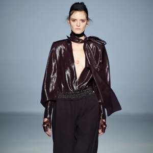 ELENA BURENINA Feel me FW 19/20 Runway